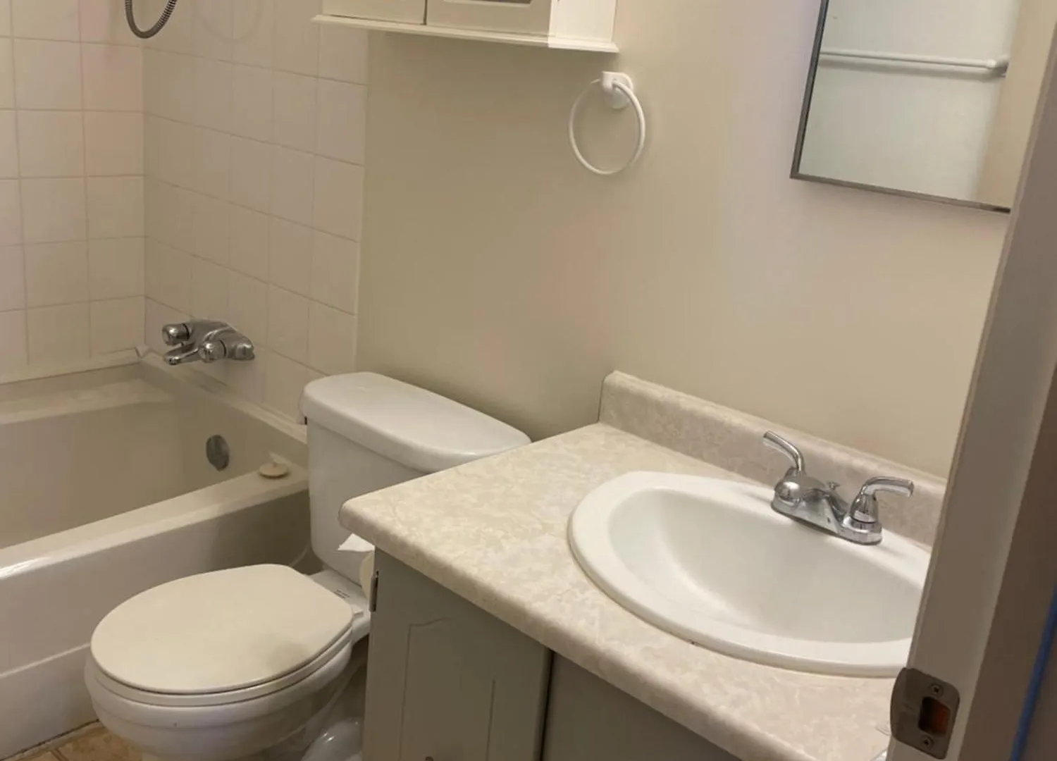 Victoria Trail Apartments Edmonton Kwatera prywatna